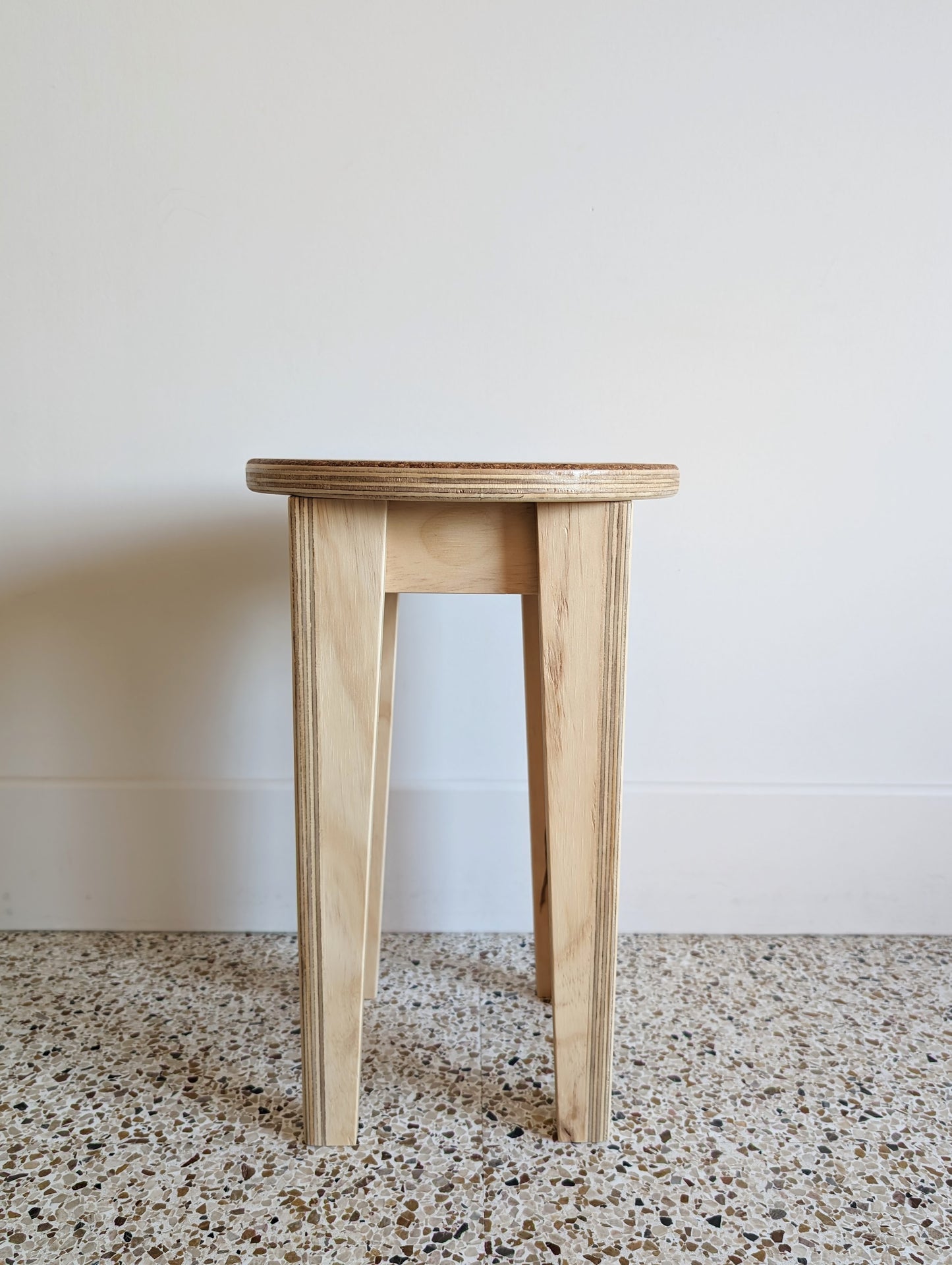 The stool in plywood